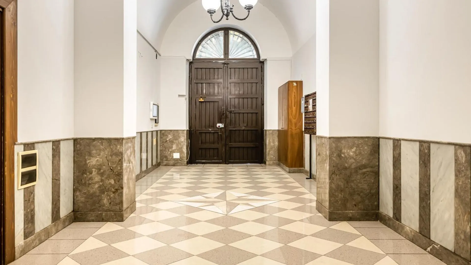 Central Station Modern Apartment With Balconies X8 باليرمو إيطاليا